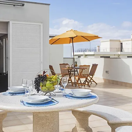 Jasmineiro Iii By An Island *