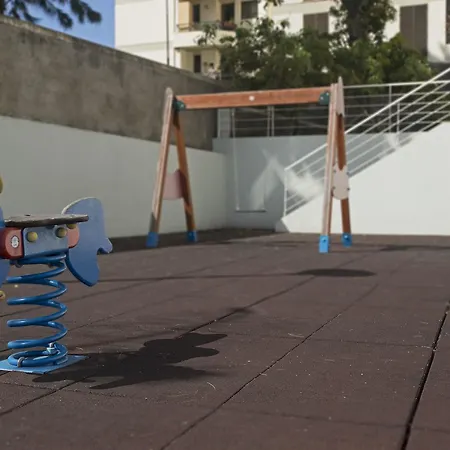 Jasmineiro Iii By An Island *